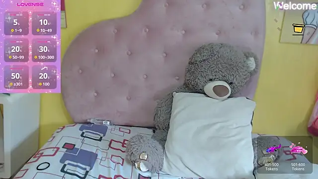 Sophiiee Gray online show from May 28, 2026, 3:09 pm