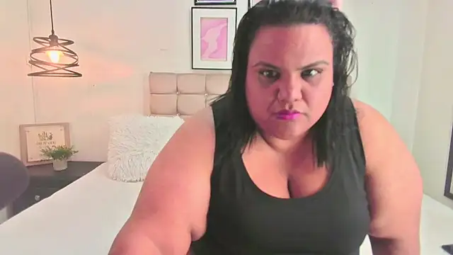 Snapshot of Luna_vixen1 chatting on March 1, 2026, 7:05 pm Luna vixen1 online show from March 1, 2026, 7:05 pm