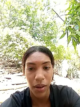 Snapshot of ginevere_20 chatting on March 5, 2026, 7:21 pm ginevere 20 online show from March 5, 2026, 7:21 pm