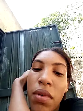 Snapshot of ginevere_20 chatting on April 12, 2026, 8:14 pm ginevere 20 online show from April 12, 2026, 8:14 pm