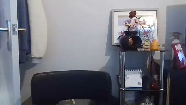 StaceyXOXO online show from April 19, 2026, 10:25 am