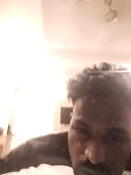 Hunkytop online show from March 13, 2026, 1:34 am