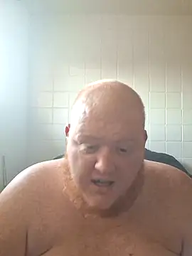 Snapshot of Sexydaddyredandgirls chatting on February 28, 2026, 12:33 am Sexydaddyredandgirls online show from February 28, 2026, 12:33 am