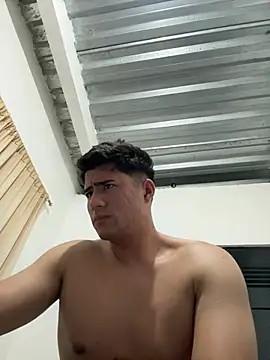 Snapshot of David-latinlover chatting on March 2, 2026, 2:24 pm David-latinlover online show from March 2, 2026, 2:24 pm