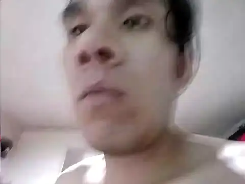 Snapshot of CardoMartinez01 chatting on June 16, 2026, 12:57 am CardoMartinez01 online show from June 16, 2026, 12:57 am