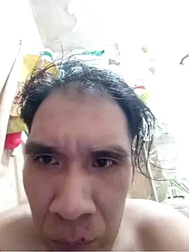Snapshot of CardoMartinez01 chatting on June 30, 2026, 12:44 am CardoMartinez01 online show from June 30, 2026, 12:44 am