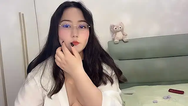 Susu-36E online show from May 11, 2026, 2:45 pm