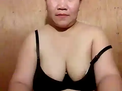 sejuicing angel online show from March 8, 2026, 3:43 am