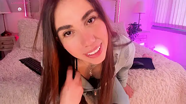 Snapshot of Hanna_klover chatting on June 24, 2026, 9:36 pm Hanna klover online show from June 24, 2026, 9:36 pm