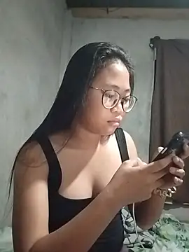 Snapshot of angelpinay44 chatting on June 30, 2026, 3:02 pm angelpinay44 online show from June 30, 2026, 3:02 pm