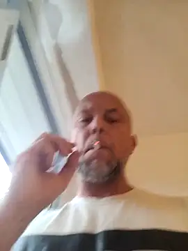 HornyDaddyMuscle online show from June 29, 2026, 8:09 pm