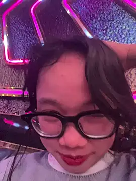 Leeeeiu online show from June 1, 2026, 3:14 pm