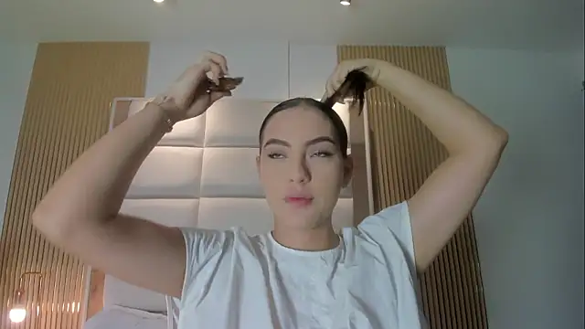 Megaan Rousee online show from March 4, 2026, 11:27 am