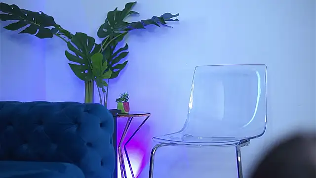 Ashlee Angel online show from March 10, 2026, 10:20 am