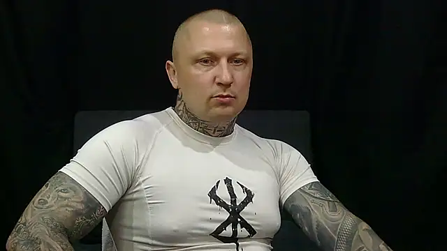 Snapshot of devilWithTats chatting on May 26, 2026, 11:28 am devilWithTats online show from May 26, 2026, 11:28 am