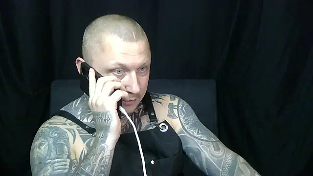 Snapshot of devilWithTats chatting on June 20, 2026, 9:12 am devilWithTats online show from June 20, 2026, 9:12 am