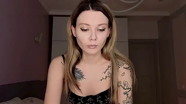 AliceTease online show from March 20, 2026, 10:31 am