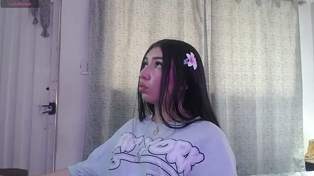 eilen pink online show from April 22, 2026, 9:16 pm