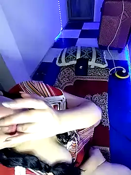 HoT LiiiNa online show from July 21, 2026, 9:50 pm