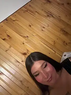 Miss Dani online show from March 4, 2026, 3:23 am