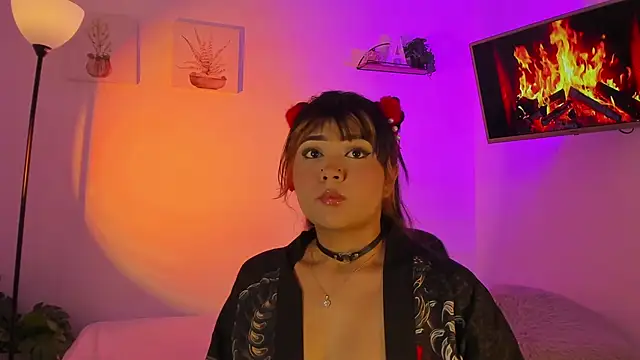 AlaiaRogers online show from April 20, 2026, 10:29 am