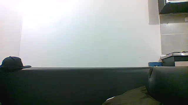 Snapshot of charles_king chatting on June 18, 2026, 5:30 am charles king online show from June 18, 2026, 5:30 am