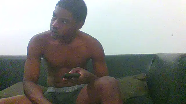 Snapshot of charles_king chatting on June 25, 2026, 5:39 pm charles king online show from June 25, 2026, 5:39 pm