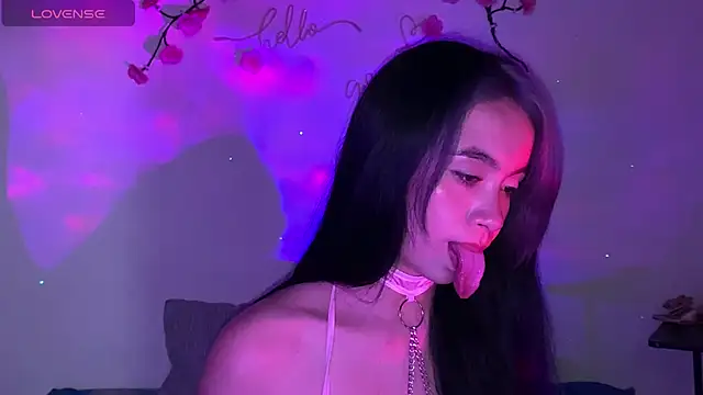 sweet molly420 online show from May 16, 2026, 12:18 am