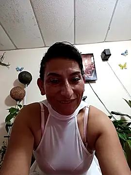 Lucia Rios online show from April 11, 2026, 12:15 am