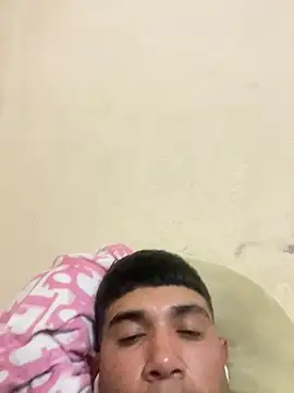 AlejandroT13255 online show from March 1, 2026, 12:12 am