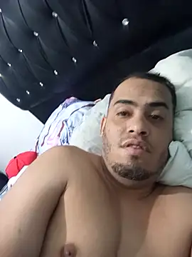 Chuoo069 online show from March 6, 2026, 9:33 pm