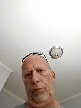 coestet online show from April 29, 2026, 12:27 am