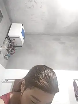 Lilinn  online show from March 25, 2026, 11:00 pm