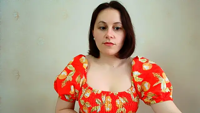Inessa beauty online show from May 7, 2026, 9:36 am