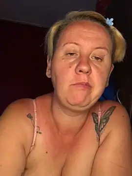 SofiaAmour online show from June 29, 2026, 6:41 pm