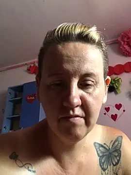 SofiaAmour online show from August 8, 2026, 7:10 am