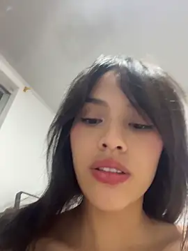 Snapshot of Mia-villalobos chatting on June 9, 2026, 2:12 am Mia-villalobos online show from June 9, 2026, 2:12 am