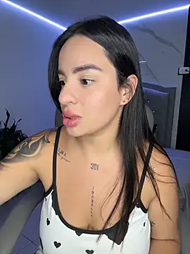 Lisabrown 23 online show from April 21, 2026, 1:42 am