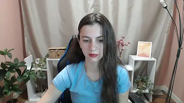 MistyBree online show from May 14, 2026, 8:10 am