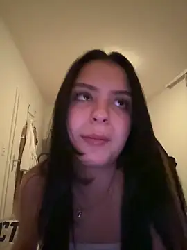 SuesseAlina online show from March 5, 2026, 7:10 pm