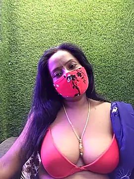 misti-boudii online show from April 12, 2026, 1:38 pm