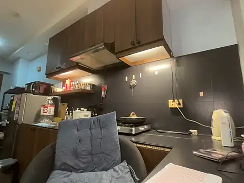 strawberryblossom93 online show from March 30, 2026, 2:51 pm