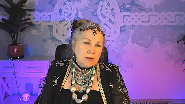 LilaMaharani online show from April 24, 2026, 12:51 pm