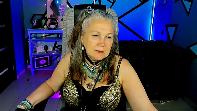 LilaMaharani online show from May 25, 2026, 12:44 pm