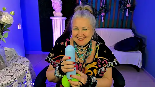 LilaMaharani online show from May 28, 2026, 12:57 pm