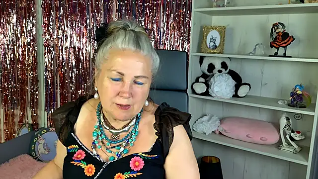 LilaMaharani online show from June 11, 2026, 12:58 pm