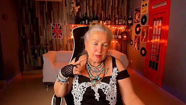 LilaMaharani online show from June 20, 2026, 1:58 pm