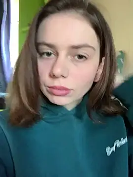 Snapshot of VelvetChloe chatting on March 3, 2026, 12:11 pm VelvetChloe online show from March 3, 2026, 12:11 pm