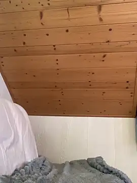 Snapshot of VelvetChloe chatting on March 18, 2026, 1:25 pm VelvetChloe online show from March 18, 2026, 1:25 pm