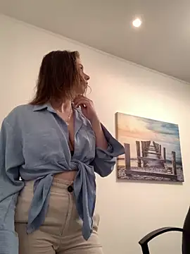 Snapshot of VelvetChloe chatting on April 9, 2026, 11:15 am VelvetChloe online show from April 9, 2026, 11:15 am